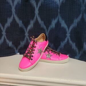 Beautiful hot pink sneakers sz 9